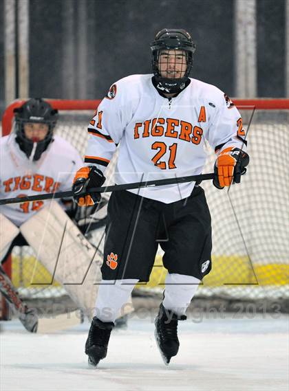 Thumbnail 2 in White Plains vs. Harvey (Tiger Tournament) photogallery.