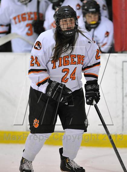 Thumbnail 3 in White Plains vs. Harvey (Tiger Tournament) photogallery.