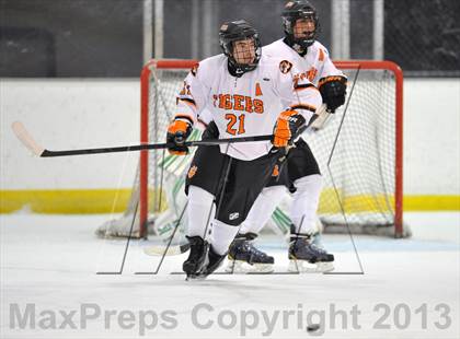 Thumbnail 3 in White Plains vs. Harvey (Tiger Tournament) photogallery.