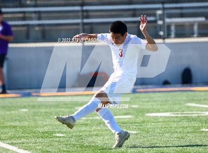 Thumbnail 3 in Gustine vs. Denair (CIF SJS D6 Finals) photogallery.