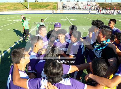 Thumbnail 2 in Gustine vs. Denair (CIF SJS D6 Finals) photogallery.