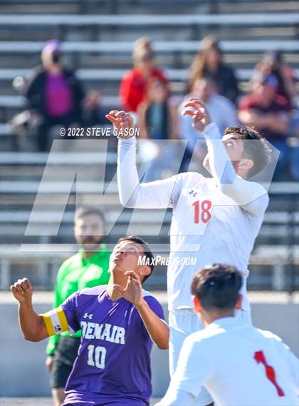 Thumbnail 2 in Gustine vs. Denair (CIF SJS D6 Finals) photogallery.