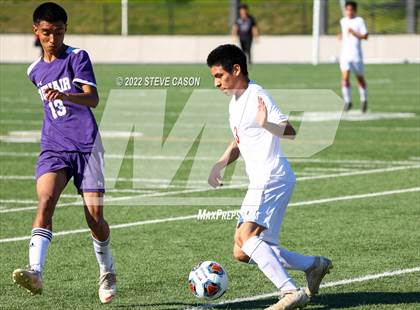 Thumbnail 3 in Gustine vs. Denair (CIF SJS D6 Finals) photogallery.