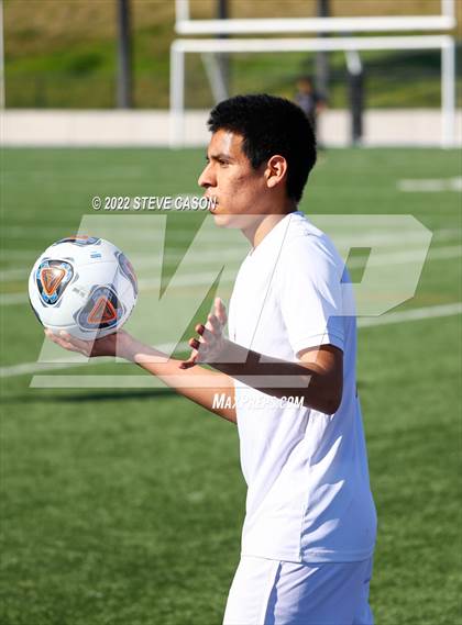 Thumbnail 1 in Gustine vs. Denair (CIF SJS D6 Finals) photogallery.