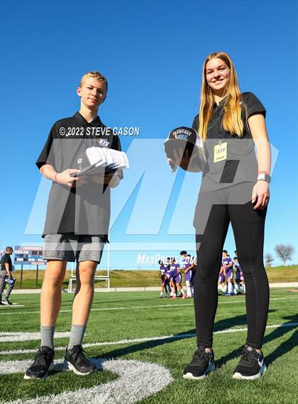 Thumbnail 2 in Gustine vs. Denair (CIF SJS D6 Finals) photogallery.