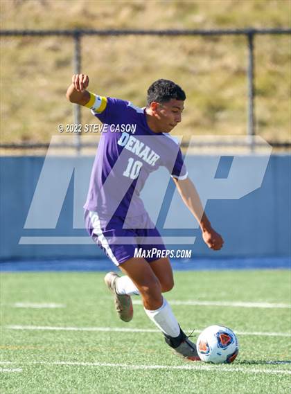 Thumbnail 1 in Gustine vs. Denair (CIF SJS D6 Finals) photogallery.