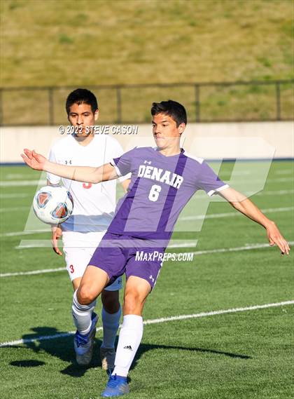 Thumbnail 1 in Gustine vs. Denair (CIF SJS D6 Finals) photogallery.