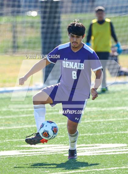 Thumbnail 3 in Gustine vs. Denair (CIF SJS D6 Finals) photogallery.