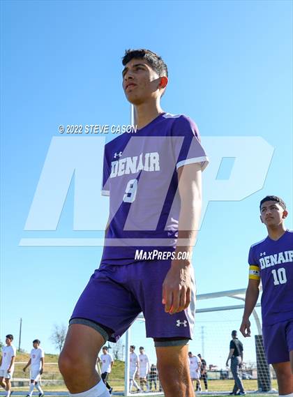 Thumbnail 1 in Gustine vs. Denair (CIF SJS D6 Finals) photogallery.