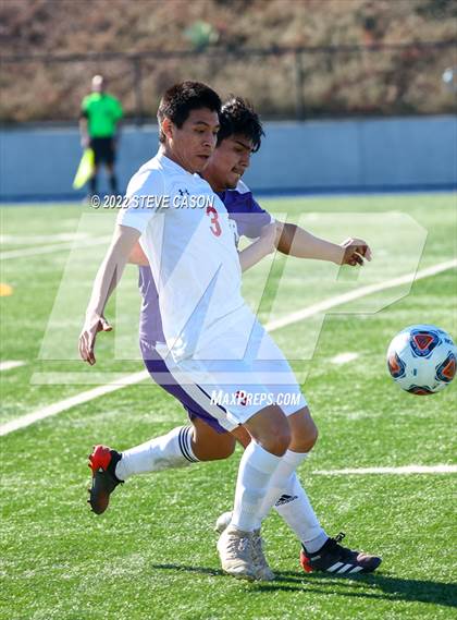 Thumbnail 1 in Gustine vs. Denair (CIF SJS D6 Finals) photogallery.