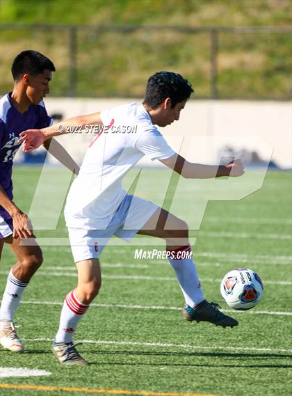 Thumbnail 2 in Gustine vs. Denair (CIF SJS D6 Finals) photogallery.