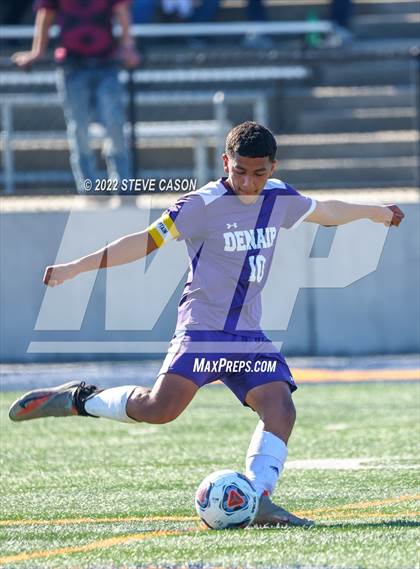 Thumbnail 1 in Gustine vs. Denair (CIF SJS D6 Finals) photogallery.