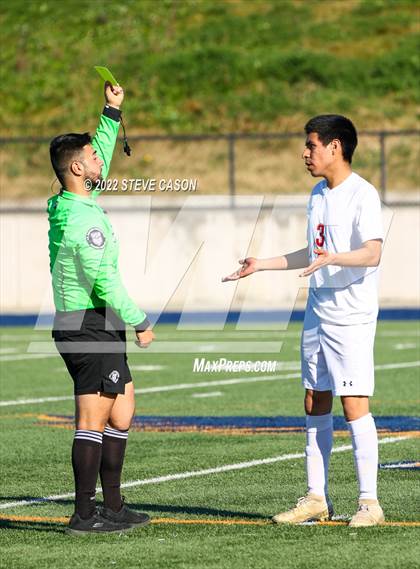 Thumbnail 3 in Gustine vs. Denair (CIF SJS D6 Finals) photogallery.