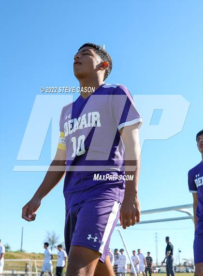 Thumbnail 2 in Gustine vs. Denair (CIF SJS D6 Finals) photogallery.
