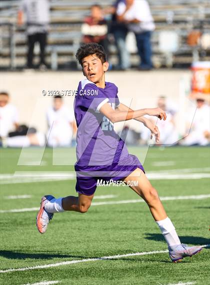 Thumbnail 3 in Gustine vs. Denair (CIF SJS D6 Finals) photogallery.