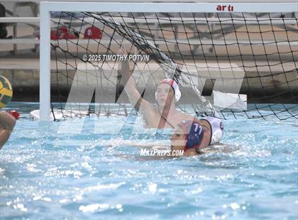 Thumbnail 2 in Great Oak vs Chaparral photogallery.