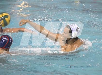 Thumbnail 3 in Great Oak vs Chaparral photogallery.