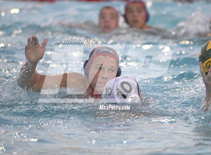 Thumbnail 1 in Great Oak vs Chaparral photogallery.