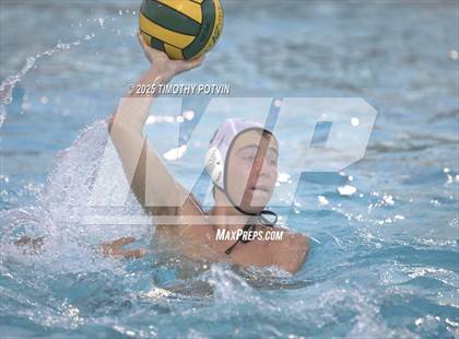 Thumbnail 2 in Great Oak vs Chaparral photogallery.