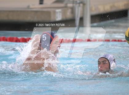 Thumbnail 2 in Great Oak vs Chaparral photogallery.