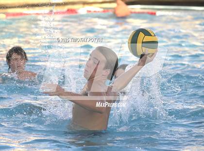 Thumbnail 3 in Great Oak vs Chaparral photogallery.