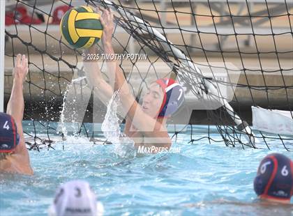 Thumbnail 3 in Great Oak vs Chaparral photogallery.