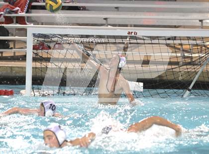 Thumbnail 1 in Great Oak vs Chaparral photogallery.