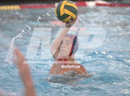 Thumbnail 2 in Great Oak vs Chaparral photogallery.