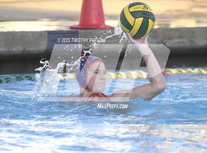 Thumbnail 2 in Great Oak vs Chaparral photogallery.