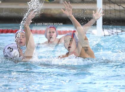 Thumbnail 3 in Great Oak vs Chaparral photogallery.