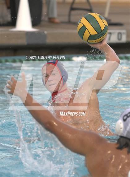 Thumbnail 3 in Great Oak vs Chaparral photogallery.