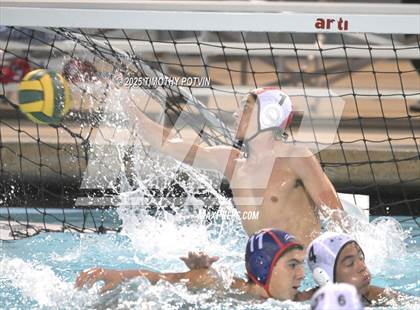 Thumbnail 3 in Great Oak vs Chaparral photogallery.