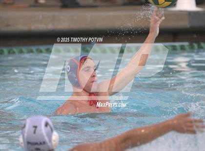 Thumbnail 3 in Great Oak vs Chaparral photogallery.