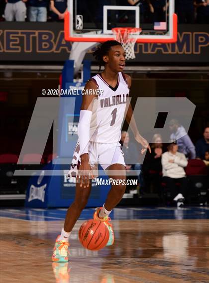 Thumbnail 1 in Valhalla vs. Dobbs Ferry (Section 1 Class B Semifinal) photogallery.