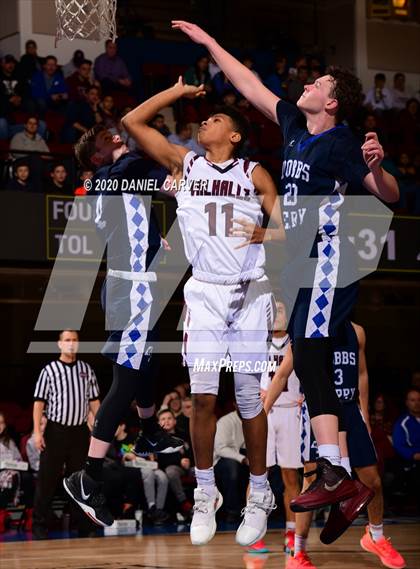 Thumbnail 2 in Valhalla vs. Dobbs Ferry (Section 1 Class B Semifinal) photogallery.
