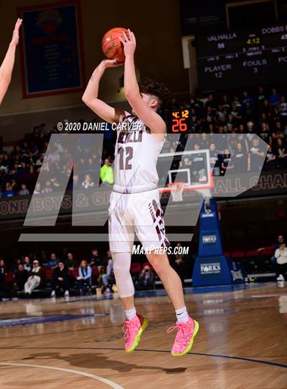 Thumbnail 1 in Valhalla vs. Dobbs Ferry (Section 1 Class B Semifinal) photogallery.
