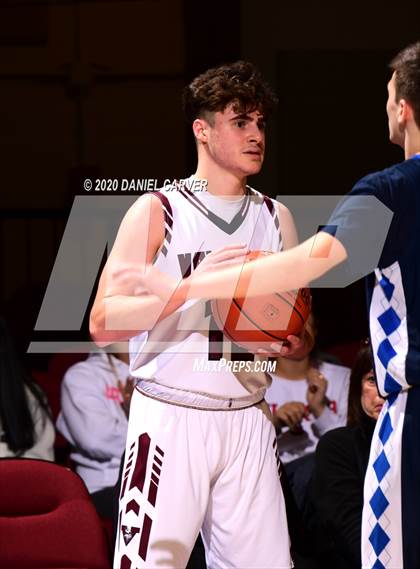 Thumbnail 2 in Valhalla vs. Dobbs Ferry (Section 1 Class B Semifinal) photogallery.