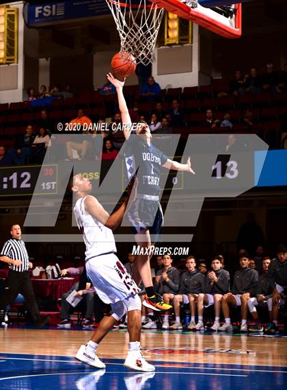 Thumbnail 3 in Valhalla vs. Dobbs Ferry (Section 1 Class B Semifinal) photogallery.