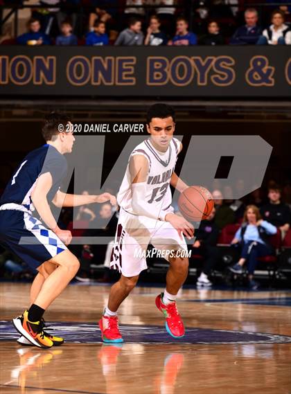 Thumbnail 2 in Valhalla vs. Dobbs Ferry (Section 1 Class B Semifinal) photogallery.