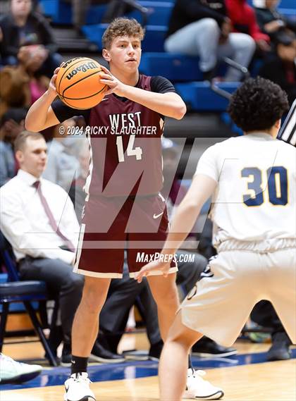 Thumbnail 3 in Belleville West @ O'Fallon photogallery.