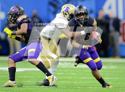 Thumbnail 3 in Easton vs. Edna Karr (LHSAA 4A Final)  photogallery.