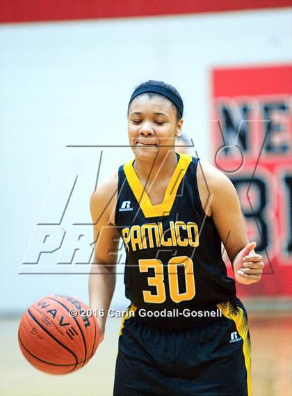 Thumbnail 1 in Pamlico County vs. New Bern photogallery.
