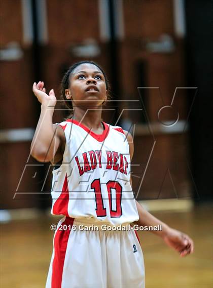 Thumbnail 2 in Pamlico County vs. New Bern photogallery.