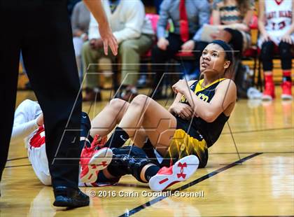 Thumbnail 2 in Pamlico County vs. New Bern photogallery.