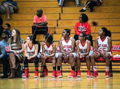 Thumbnail 2 in Pamlico County vs. New Bern photogallery.
