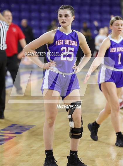 Thumbnail 3 in West Boylston vs. Hoosac Valley (MIAA Division 5 Final) photogallery.