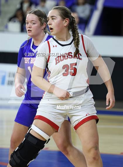 Thumbnail 2 in West Boylston vs. Hoosac Valley (MIAA Division 5 Final) photogallery.