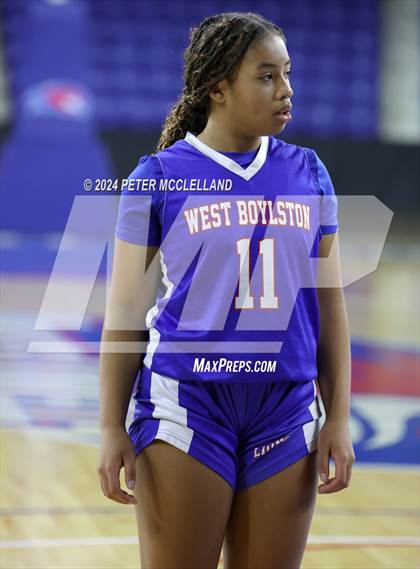 Thumbnail 3 in West Boylston vs. Hoosac Valley (MIAA Division 5 Final) photogallery.