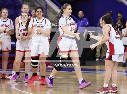 Thumbnail 3 in West Boylston vs. Hoosac Valley (MIAA Division 5 Final) photogallery.