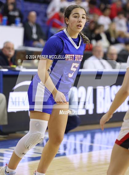 Thumbnail 1 in West Boylston vs. Hoosac Valley (MIAA Division 5 Final) photogallery.